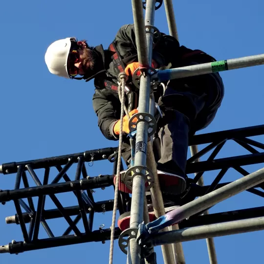 Delta Plus GRANITE PEAK Safety Helmet - For Work at Height & Electrical Insulation
